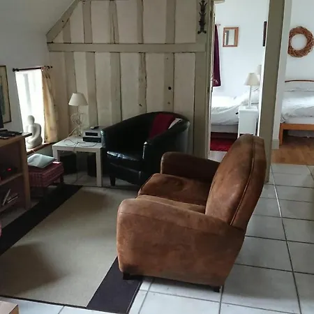 Calm And Peaceful 2 Bed In The Beautiful شقة Bonneville-la-Louvet